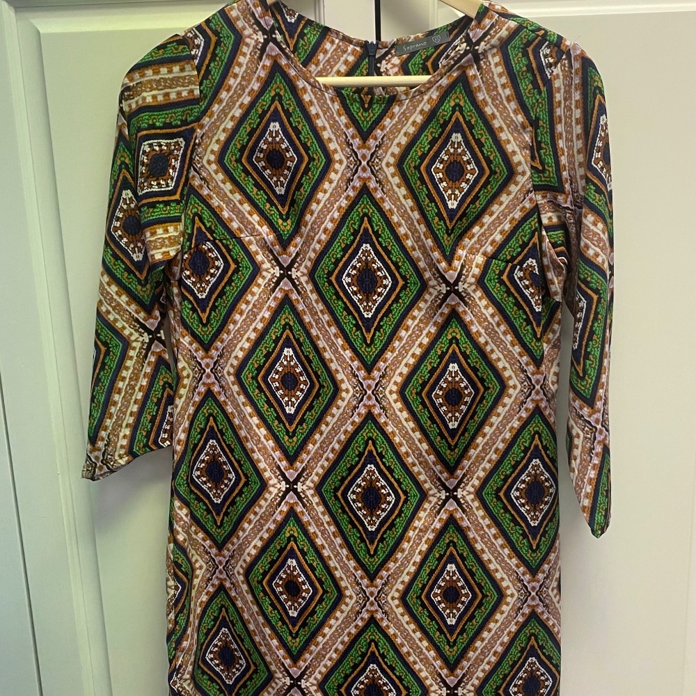 Soprano 3/4 Sleeve dress